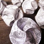 Hattifant Triskele Paper Globes Craft and Coloring Set